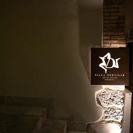 D'orville Luxury Bed & Breakfast 4*