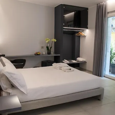 לינה וארוחת בוקר D'orville Luxury